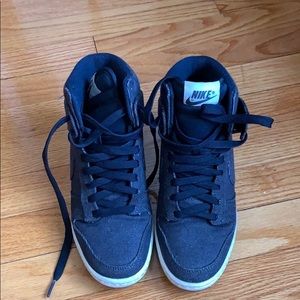 Women’s Nike Dunks